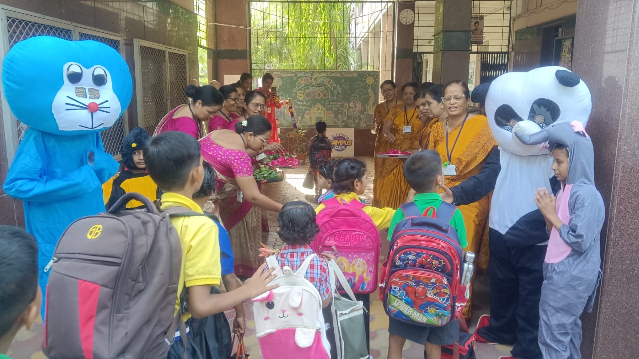 Pre-Primary students were welcomed by Red House & YellowTeachers on 17.06.2026
